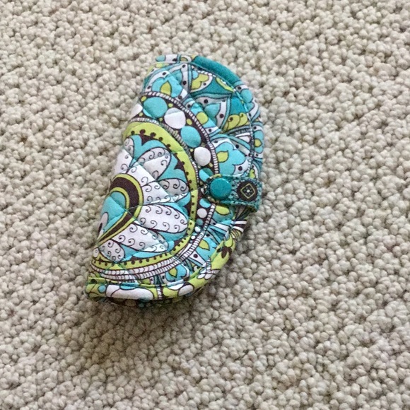 Vera Bradley Handbags - Vera Bradley jewelry organizer